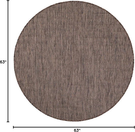 Unique Loom Outdoor Solid Collection Area Rug (5' 3" Round Light Brown/Ivory)