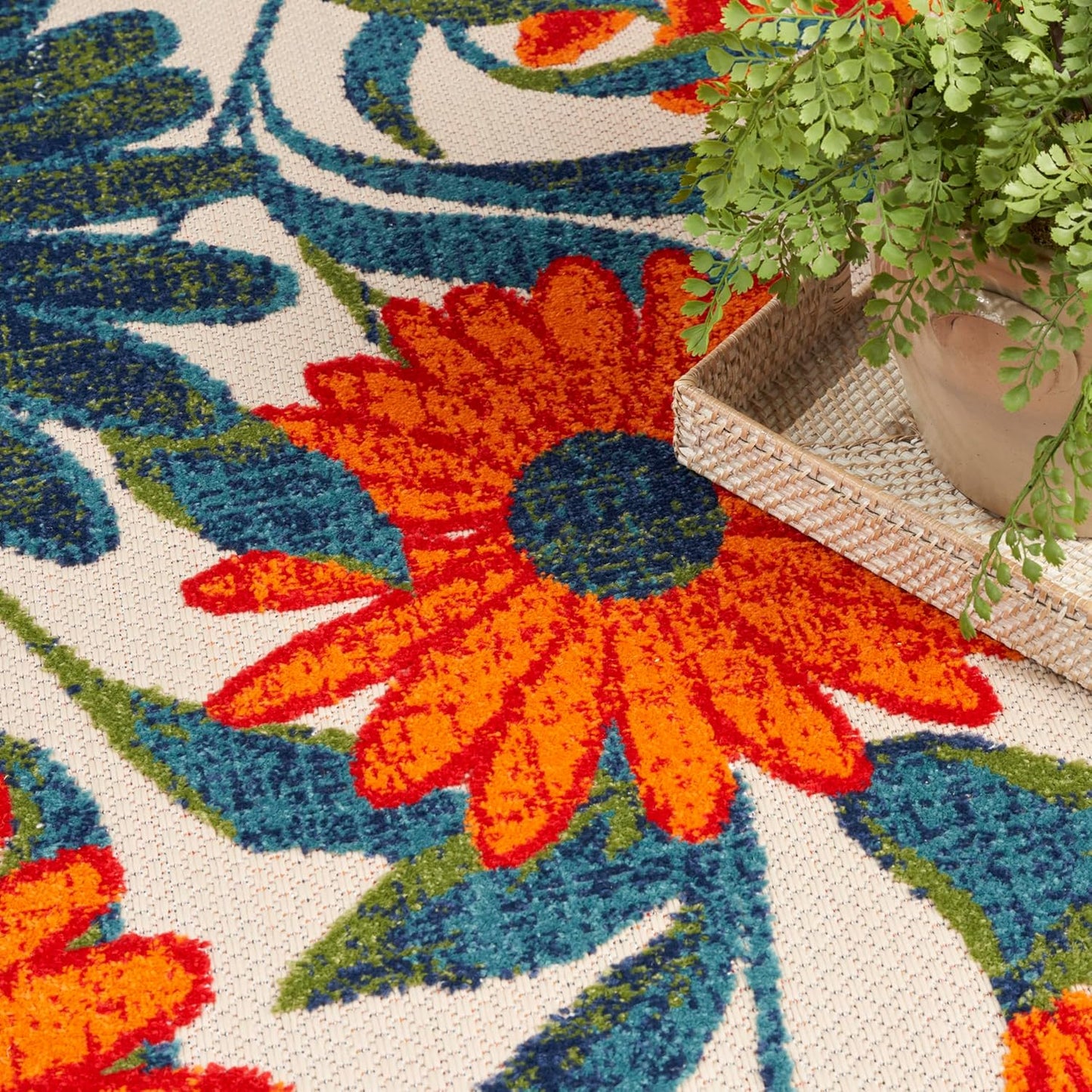 Nourison Aloha 4' x 6' Ivory Multicolor Fabric Outdoor Area Rug (4' x 6')