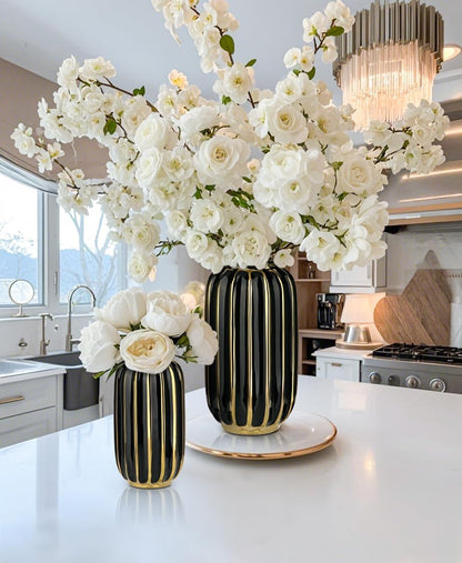 Briful Gold Plated Lantern Ceramic Vase Home Decor Creative Design Porcelain Decorative Flower Vase 8.66'' Black Ceramic Vases for Wedding Anniversary Decoration