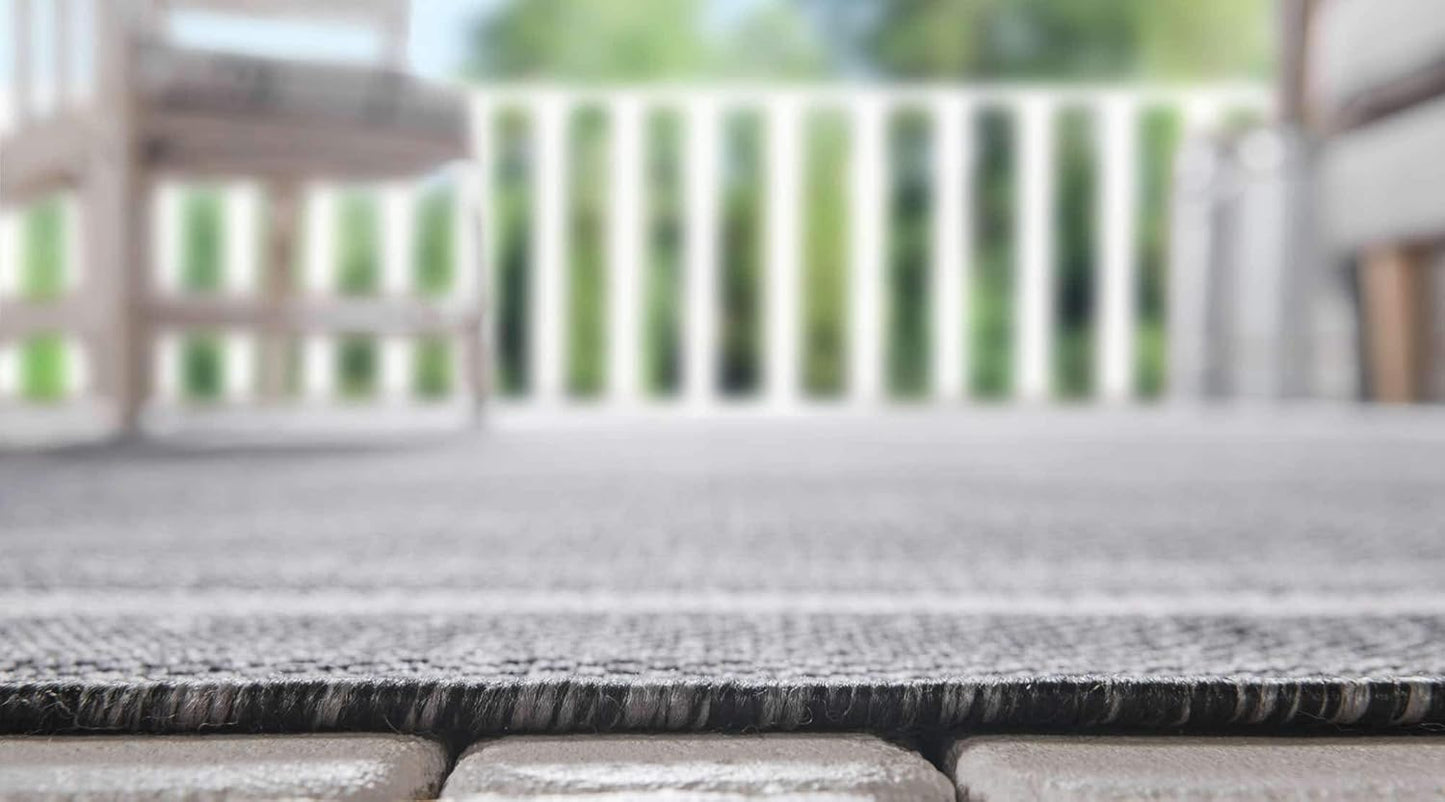 Unique Loom Outdoor Border Collection Area Rug - Soft Border (8' x 11' 4" Rectangle Black/Ivory)