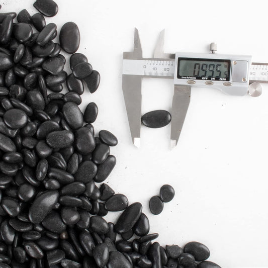 18 lb 1" Natural Polished Black River Rock for Plants,Aquarium,Vase,Garden Landscape Rocks and Outdoor Decorative Stones