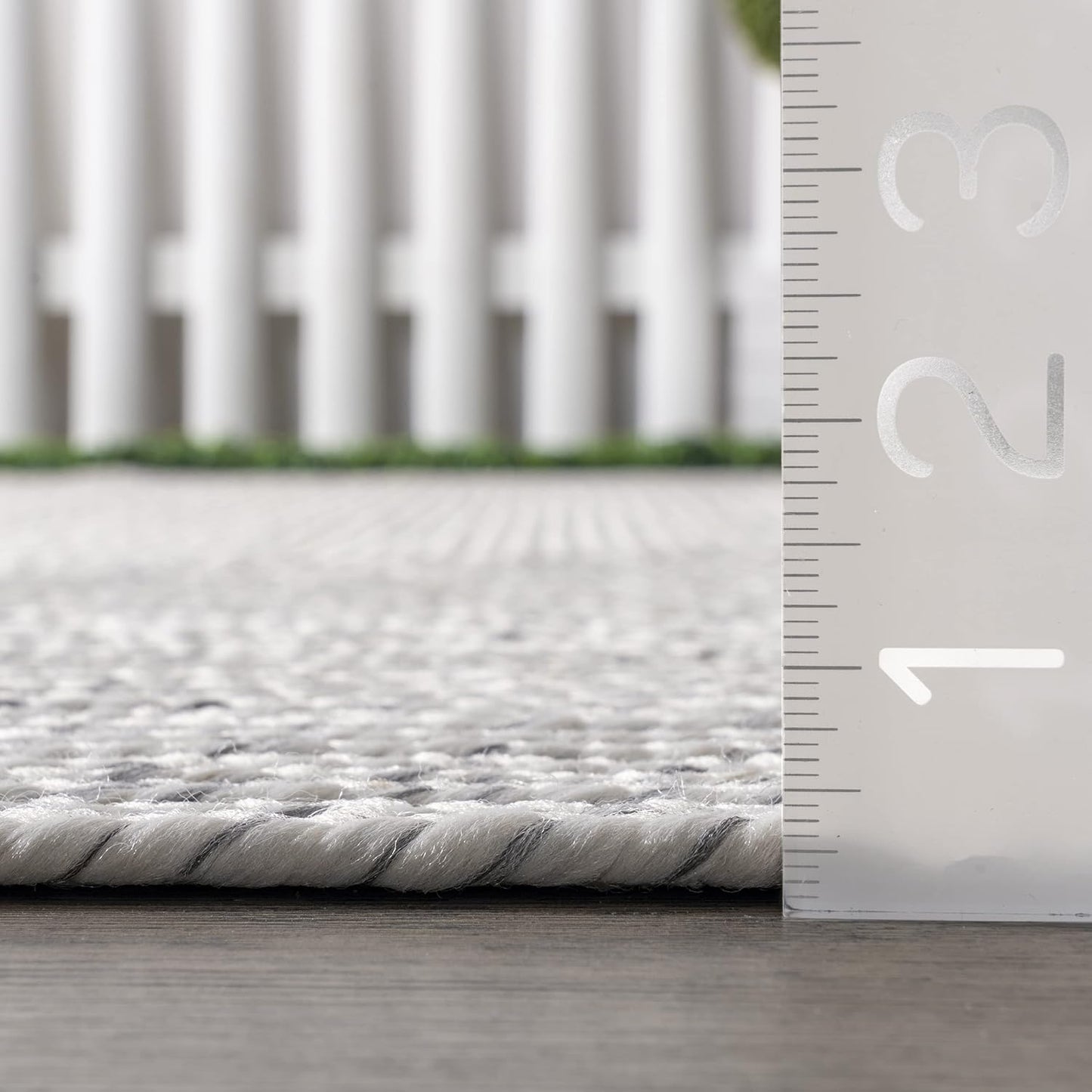 nuLOOM 8' Round Solid Hand Braided Indoor/Outdoor Area Rug, Pet-Friendly, High Traffic, Weather Resistant, for Patio, Balcony, Bedroom, Living, Dining Room, Wynn Ivory