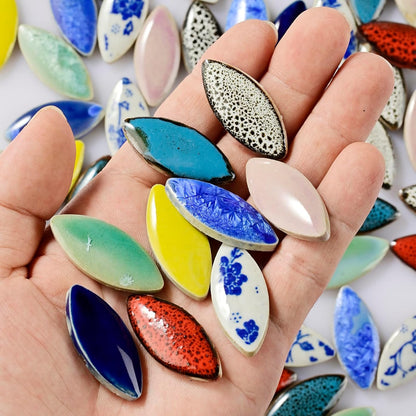 Red Petal Ceramic Tiles Mosaic Tiles, Bulk Ceramic Mosaic Pieces Stepping Stone Crafts Making Supplies for Home Outdoor Floor Vase Tabletop Decoration - 70pcs