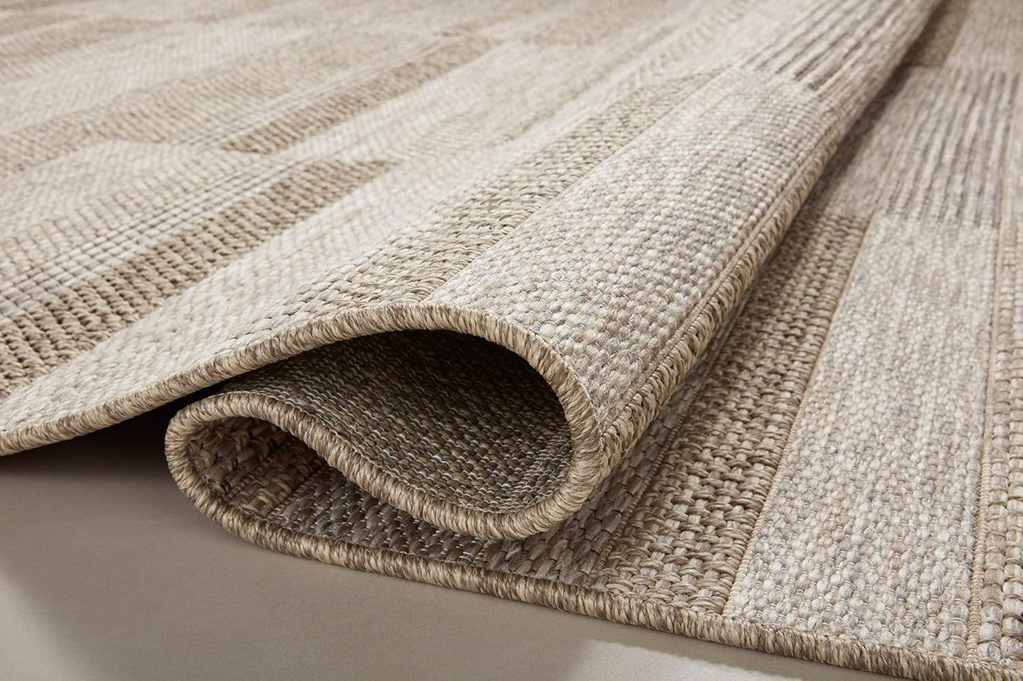 Loloi Dawn Collection Indoor/Outdoor DAW-03 Brown 3'-9" x 5'-9" Accent Rug