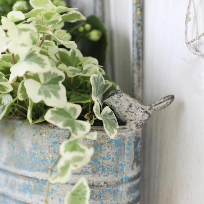 Rustic Metal Wall Planter Country Garden Wall Hanging Mount Vase Pocket Outdoor Vintage Hanging Pot Farmhouse Wall Decor for Plants Flowers (Blue)