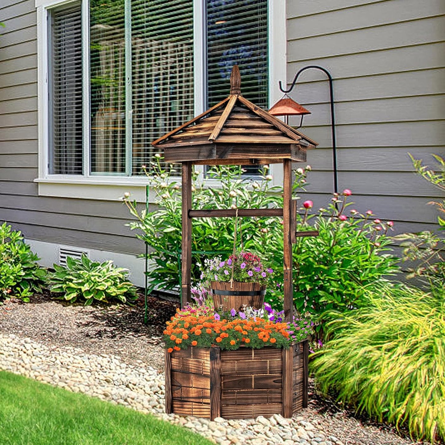Giantex Rustic Wooden Wishing Well Planter with Hanging Bucket, Roof Shadow, Reinforced Rod, Wishing Wells for Outdoors Backyard Patio Garden Outside Decor