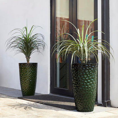 Glitzhome 23.75" H Oversized Tall Planter, Large Planters for Outdoor Plants, Set of 2 Honeycomb Textured Gradient Green Tall Planters with Drainage Holes, Modern Flower Pots for Porch Indoor Garden