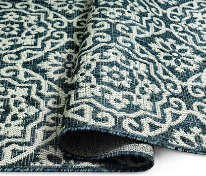 Nicole Miller New York Patio Country Julia Transitional Geometric Indoor/Outdoor Area Rug, Blue/White, 6'6"x9'2"