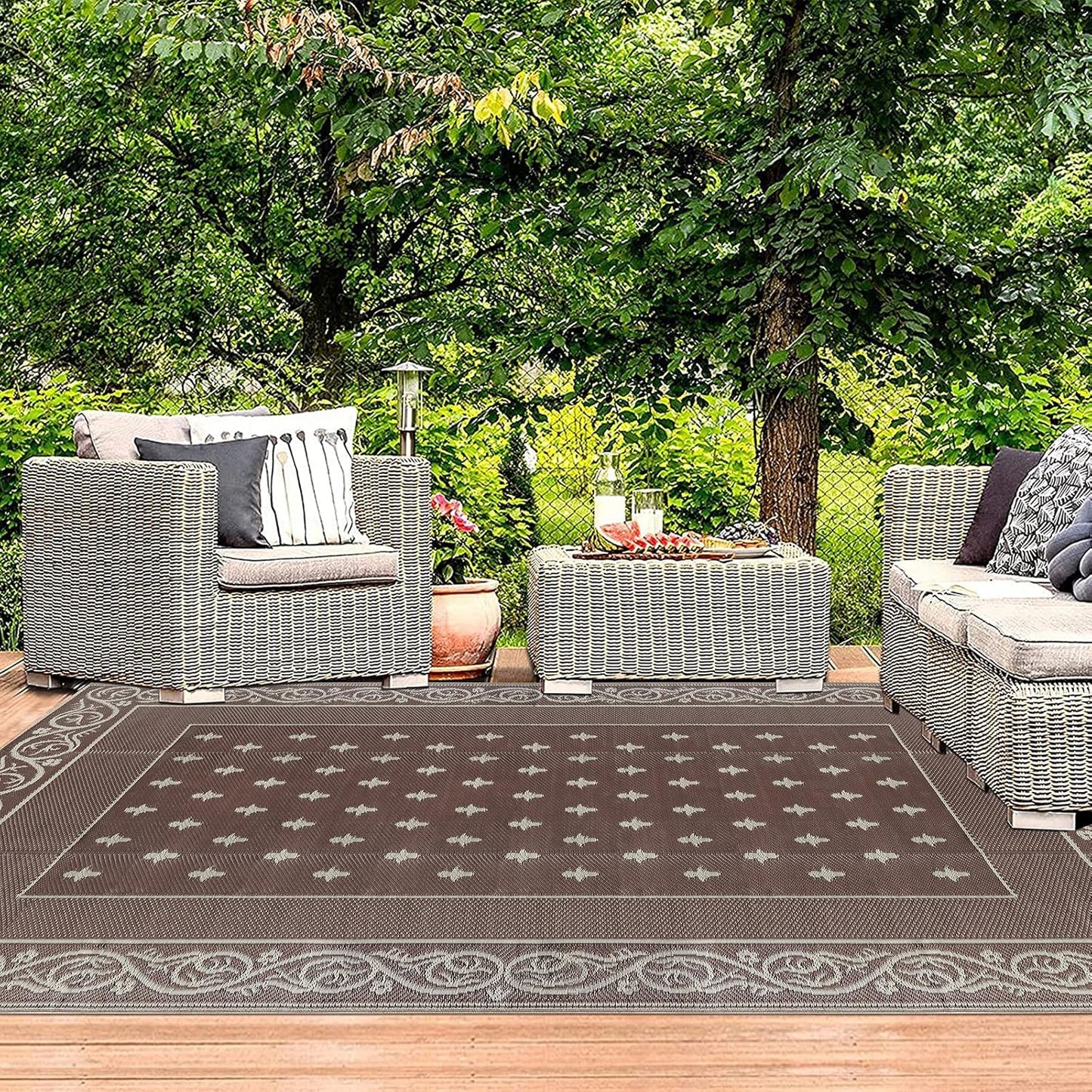 Pauwer Waterproof Outdoor Rug 6x9, Reversible Plastic Straw Patio Camping Rug, Indoor Outdoor RV Mat Carpet for Deck, Camper, Porch, Balcony, Backyard, Picnic, Bordered Brown