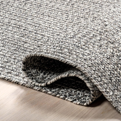 nuLOOM 6' Round Solid Hand Braided Indoor/Outdoor Area Rug, Pet-Friendly, High Traffic, Weather Resistant, for Patio, Balcony, Bedroom, Living, Dining Room, Wynn Salt and Pepper