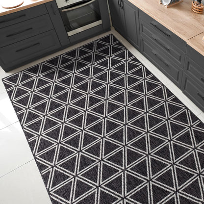 Keen Home Design Outdoor Rug - 5x8 Washable Indoor/Outdoor Rug for Patio, Balcony, Kitchen, Garden, Beach, Deck and Porch. Size: 5'3" x 7'7"