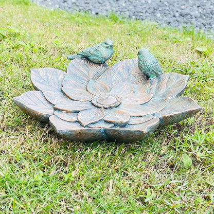 Bird Feeder Wild Bath Bowl Outdoors Antique Outdoor Garden Bird Bath Resin Birdbath Bowl with Vintage Ornament for Outside Yard Table Decor