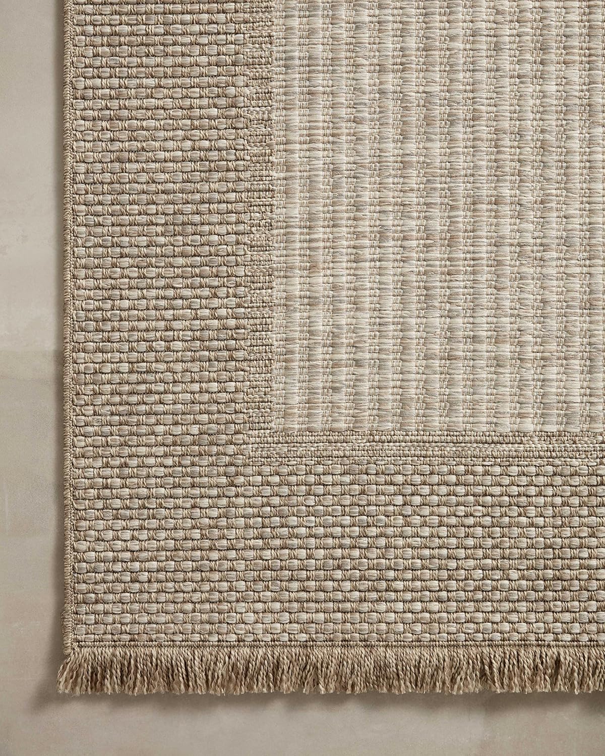 Loloi Dawn Collection Indoor/Outdoor DAW-06 Russet 8'-10" x 12'-2" Area Rug