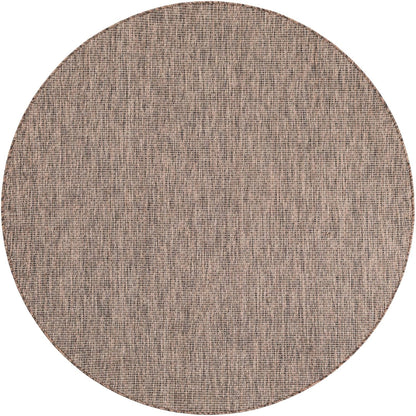 Unique Loom Outdoor Solid Collection Area Rug (6' 1" Round Light Brown/Ivory)