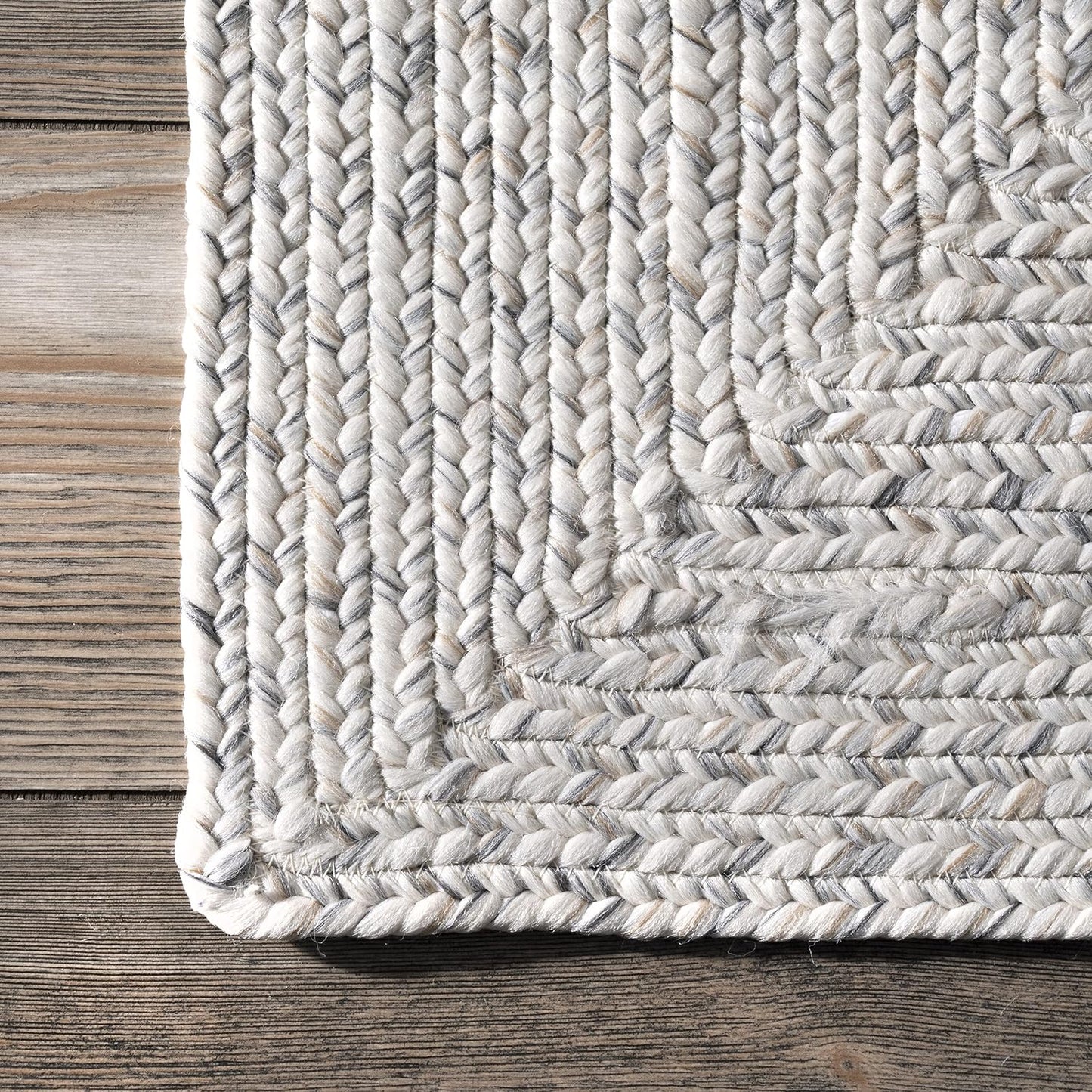 nuLOOM Oval 3' x 5' Solid Hand Braided Indoor/Outdoor Area Rug, Pet-Friendly, High Traffic, Weather Resistant, for Patio, Balcony, Bedroom, Living, Dining Room, Wynn Ivory