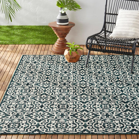 Nicole Miller New York Patio Country Julia Transitional Geometric Indoor/Outdoor Area Rug, Navy Blue/Ivory, 5'2"x7'2"
