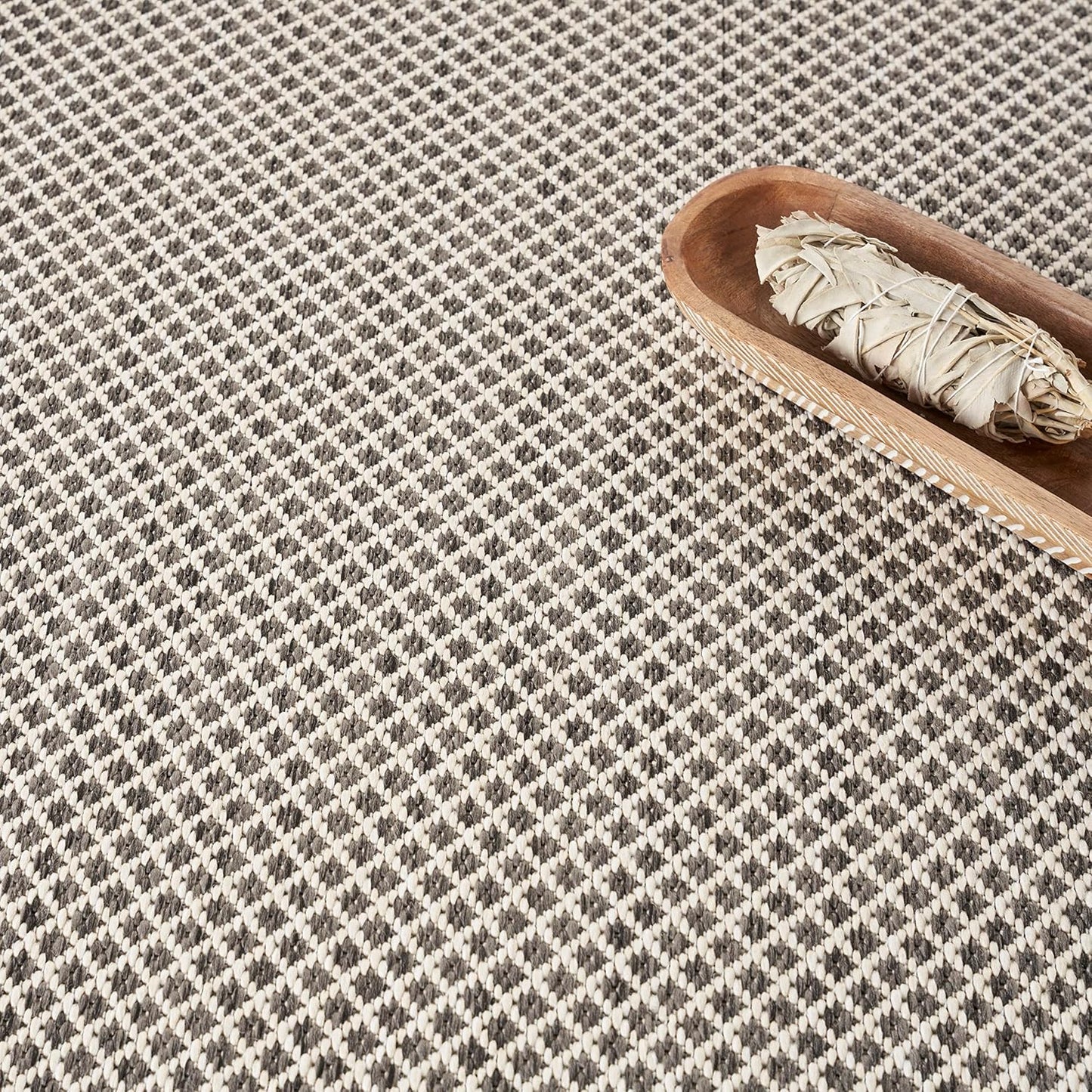 Nourison Home Courtyard Indoor/Outdoor Ivory/Charcoal 4' x Round Area Rug, Easy Cleaning, Non Shedding, Bed Room, Living Room, Dining Room, Backyard, Deck, Patio (4 Round)