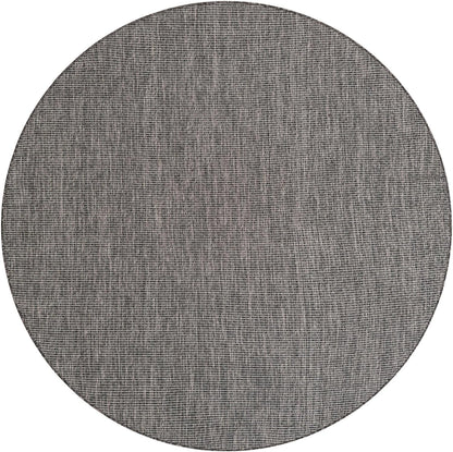 Unique Loom Outdoor Solid Collection Area Rug (6' 1" Round Black/Ivory)